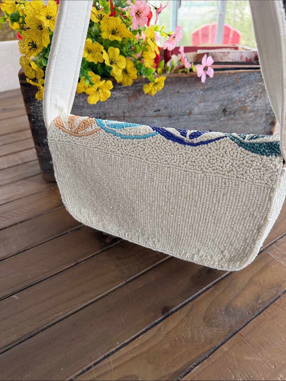 Viral Beaded Multicolor Umbrella Pattern shoulder Bag - Picture 3 of 3
